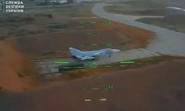 Ucrânia destrói US$ 1 bilhão em aeronaves russas durante operação militar ultrassecreta