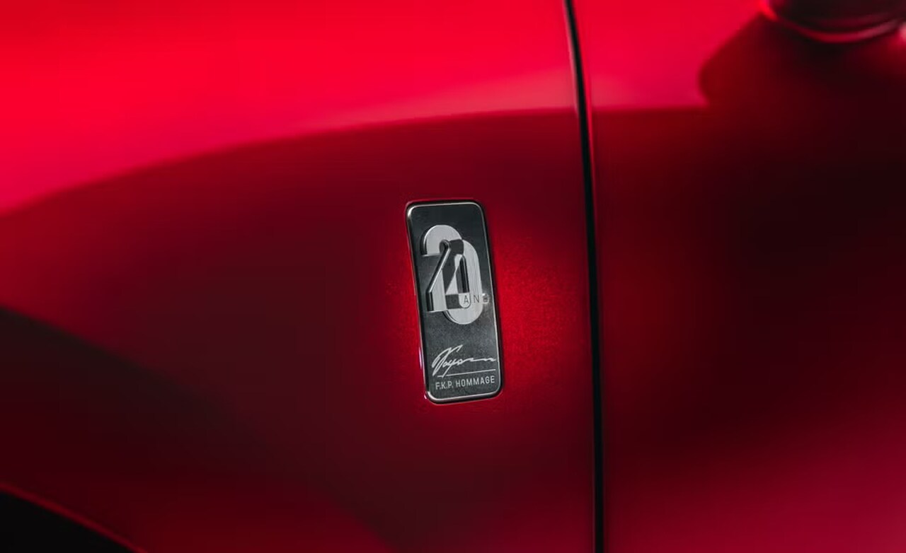 Bugatti produz hipercarro W-16 em homenagem ao Veyron