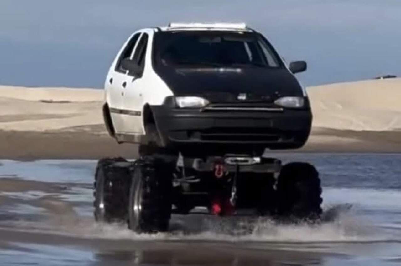 ブラジル人整備士が恋人の要望でフィアット・パリオ・モンスター4x4を製作