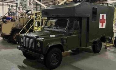 Babcock restaura ambulâncias do exército britânico em apenas oito semanas