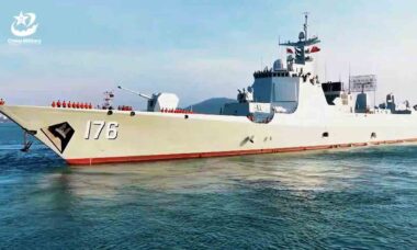 Destróier de mísseis guiados Loudi. Foto: China Military Online