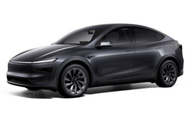 Tesla lança Model Y com sete lugares nos EUA, mas "gambiarra" deixa fãs insatisfeitos