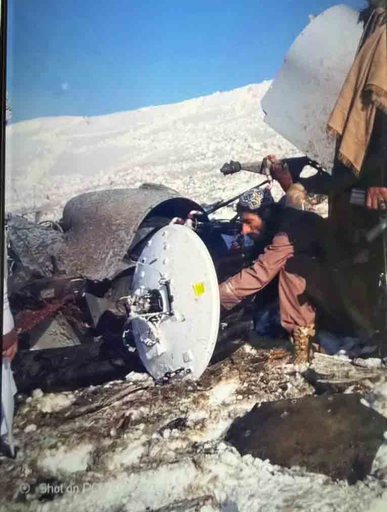 Stor drone styrter ned i Afghanistan og kan være en MQ-9 Reaper. X @afintlpashto