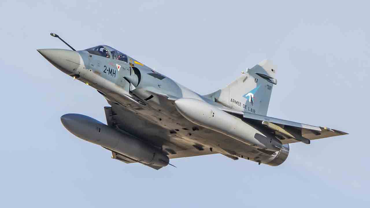 Mirage 2000-5. X @Armee_de_lair