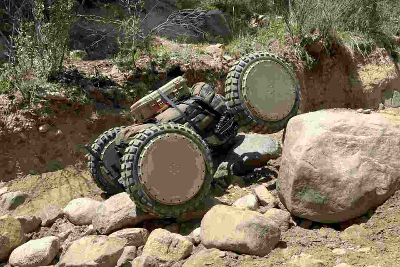 AZAK develops chassis-less unmanned ground vehicle