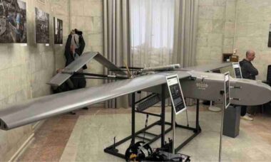 Drones FP-2 atingem operadores russos em Rivnopillia durante ataque noturno
