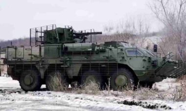 42ª Brigada recebe BTR-4E e reforça defesa com blindados nacionais
