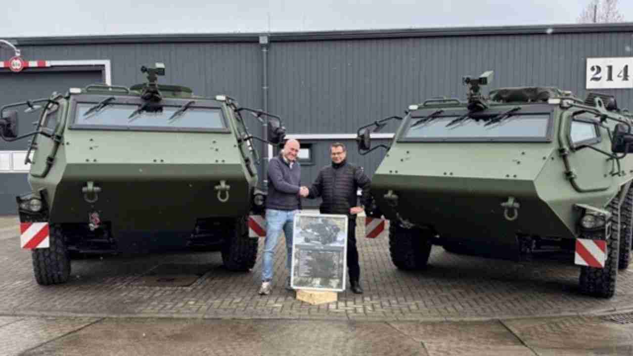 La Bundeswehr reçoit 5 Patria 6x6 et commence le renouvellement de 876 véhicules blindés