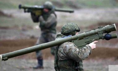 Rússia testa em combate o Hermes, sistema antidrone portátil com 5 mísseis
