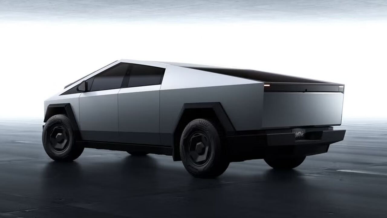 Tesla præsenterer indstigningsmodel af Cybertruck med firehjulstræk