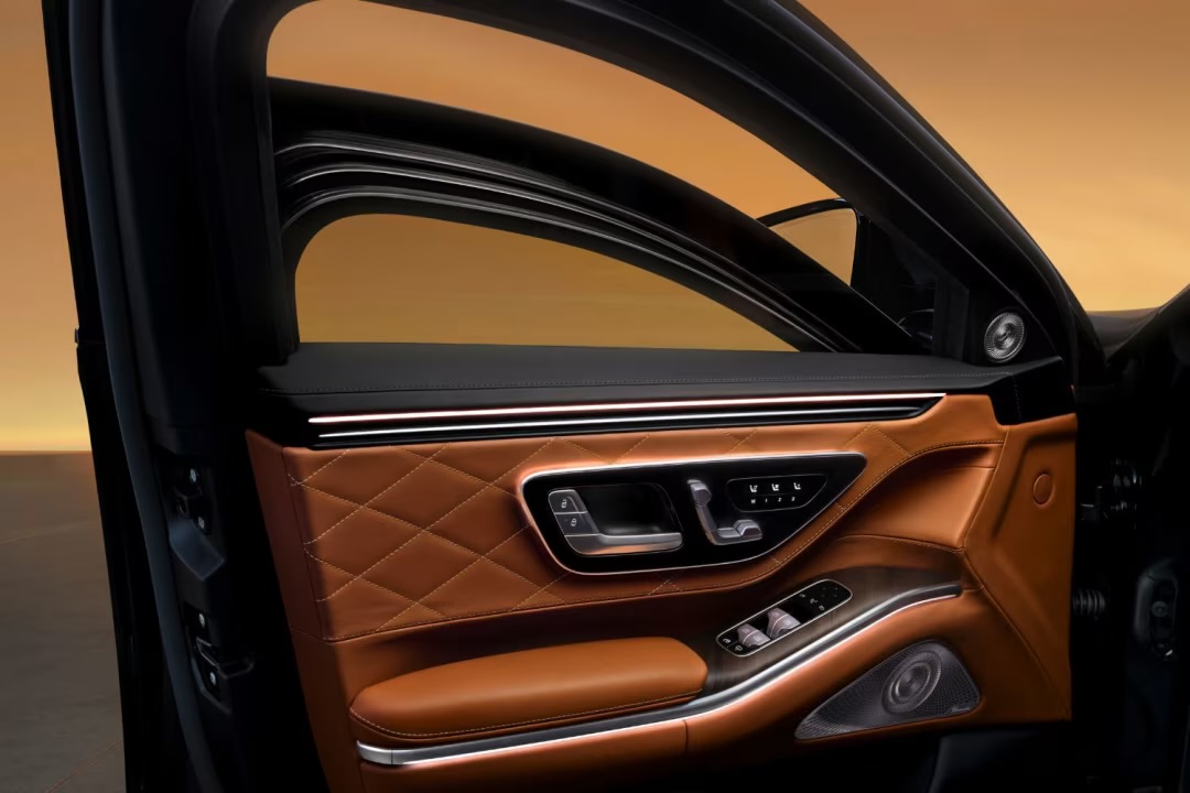 Ontdek de nieuwe gepantserde Mercedes-Benz S-Klasse