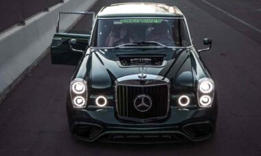 Empresa cria restomod de Mercedes 600 com tecnologia moderna da Classe S
