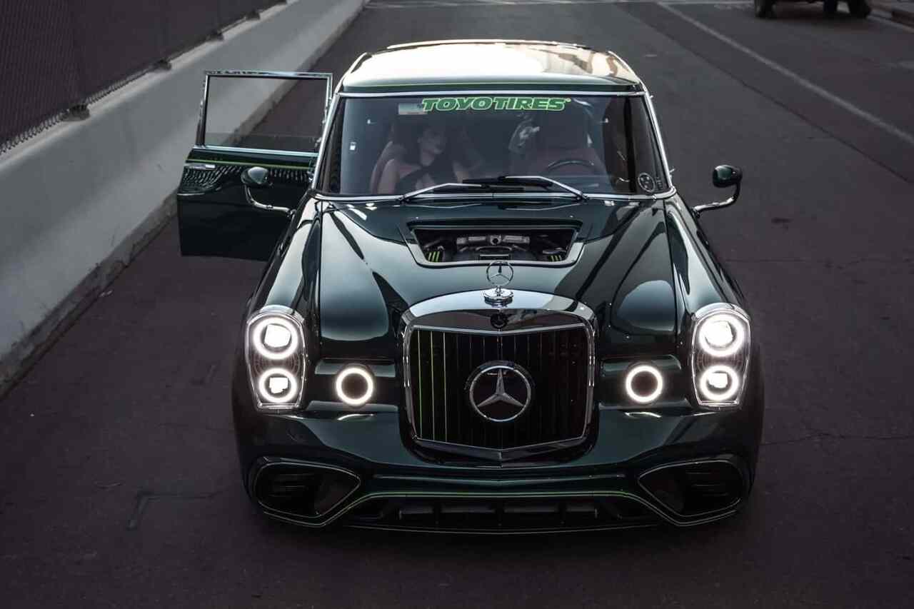 Empresa cria restomod de Mercedes 600 com tecnologia moderna da Classe S