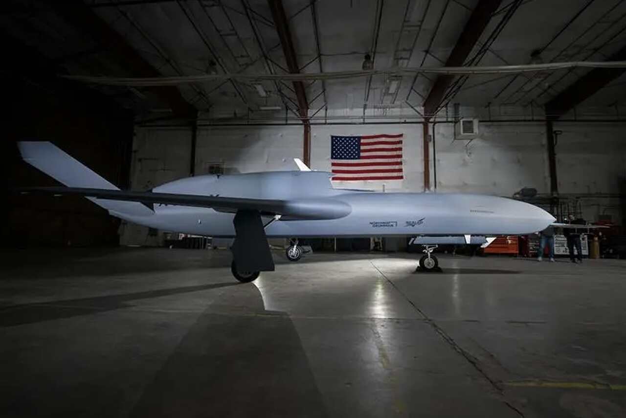 Northrop Grumman avslører det offisielle navnet på sin nye «jagerdrone» YFQ-48A