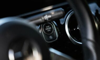 Trump pode acabar com sistema start-stop dos carros ao reverter política da era Obama