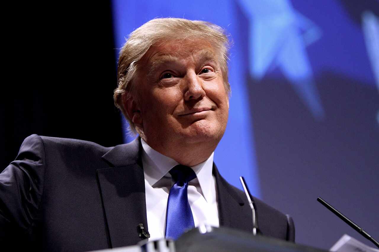 Trump é criticado por opiniões "estúpidas" sobre design de novo navio de guerra dos EUA