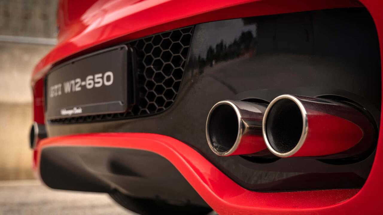 Volkswagen fa rivivere la Golf GTI con un motore W-12 di Bentley