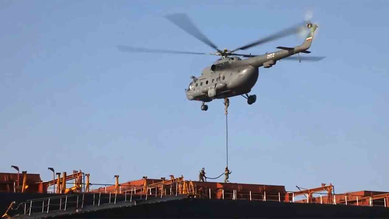 Iran schließt Kriegssimulationen im Persischen Golf ab und verhandelt zugleich mit den USA. Foto: X @IrnaEnglish