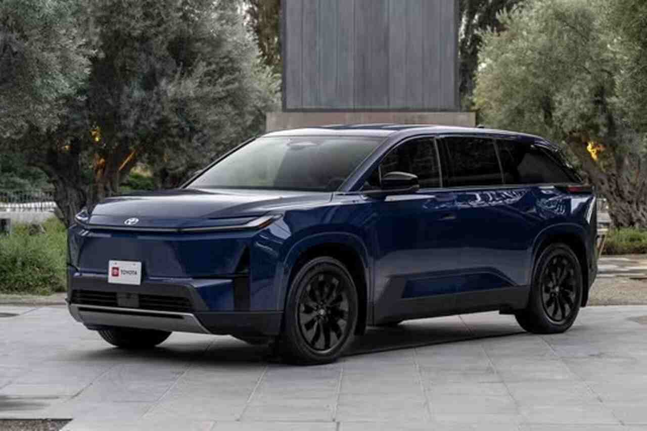 Toyota presenteert elektrische Highlander voor 2027; bekijk de nieuwigheden
