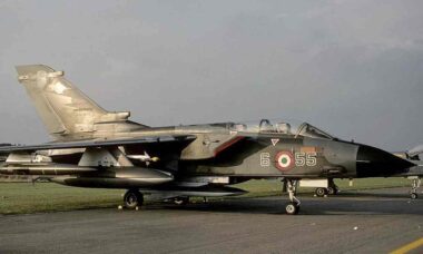 Milhares de peças de aviões de combate desaparecem de depósito da Força Aérea Italiana