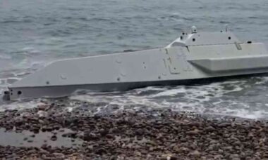 Drone naval de fabricação americana é encontrado na costa da Turquia. Foto: X SavunmaSanayiST