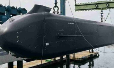 Marinha dos EUA escolhe Anduril para desenvolver submarino autônomo gigante Dive-XL