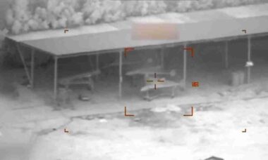 EUA destroem base iraniana de drones Shahed em ataque de precisão