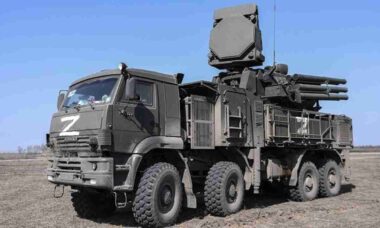 Rússia recebe novo lote de Pantsir-S e reforça defesa aérea na guerra