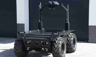 Drone terrestre RIKO transporta até 400 kg e reforça estratégia militar da Ucrânia