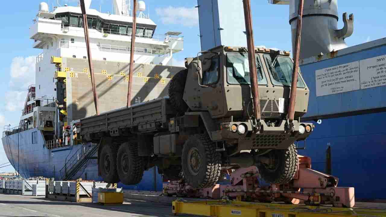 Israel styrker sine forsvarsstyrker med dusinvis av kjøretøy og en ny militær leveranse