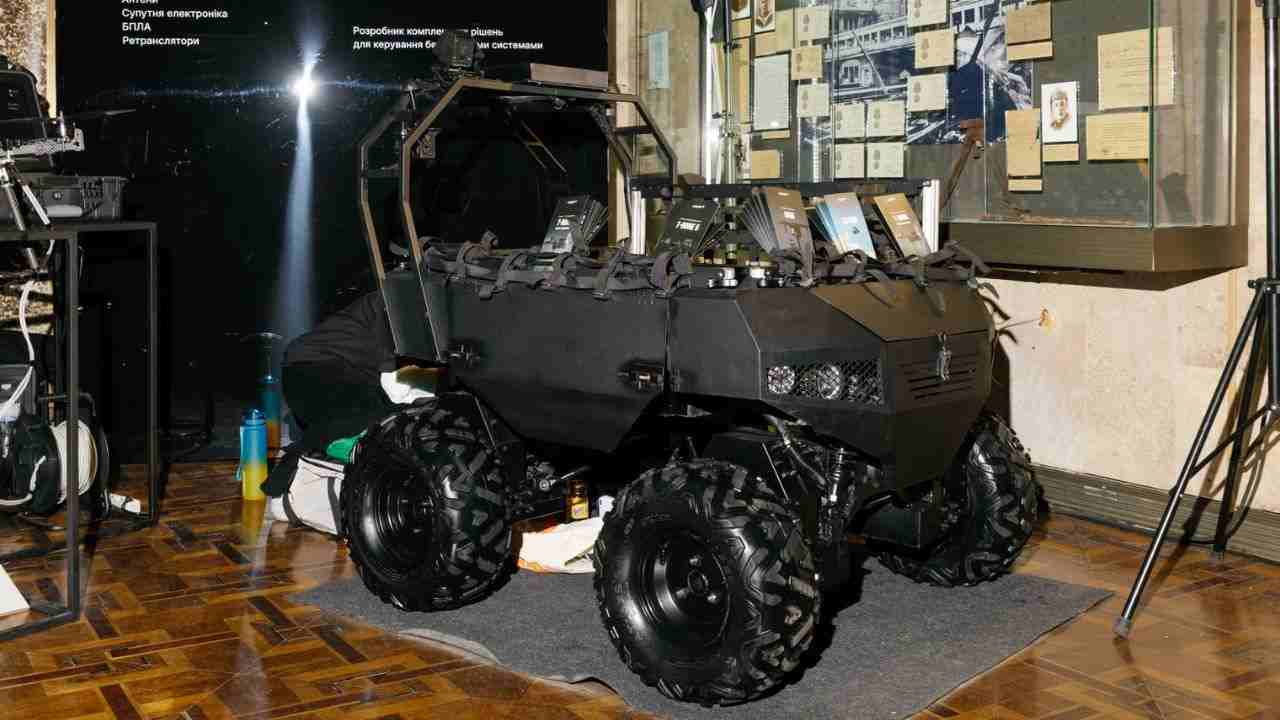 VARKHAN : drone terrestre ukrainien transporte 200 kg et atteint 40 km