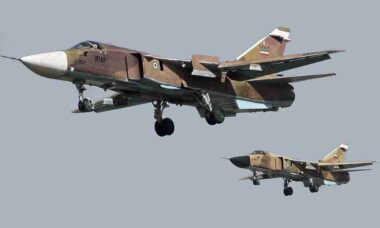 Irã envia Su-24 que quase atingem base dos EUA no Catar, mas F-15 intercepta ataque