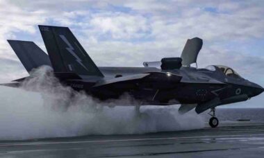 F-35B britânico derruba drones pela 1ª vez enquanto Reino Unido reforça defesas em Chipre