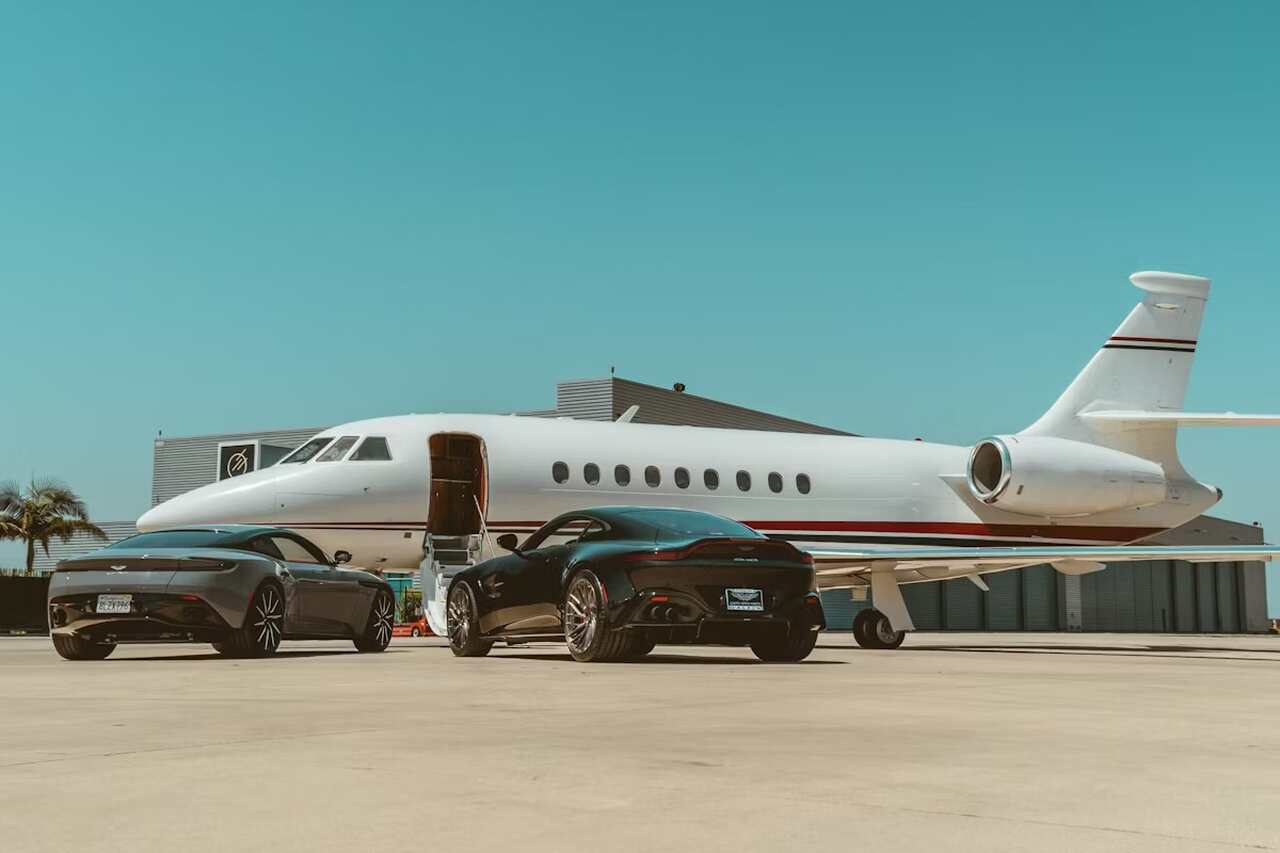 Superreiche nutzen Privatjets, um vor den Konflikten im Nahen Osten zu fliehen