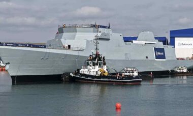 Reino Unido avança com planos para aquisição de fragatas Type 31 da Dinamarca