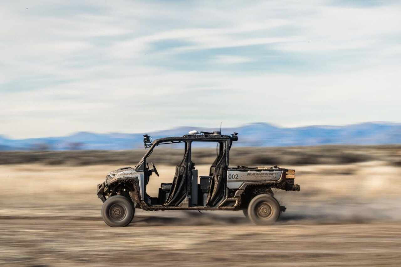 Exército dos EUA testa veículos terrestres autônomos da Polaris na Alemanha