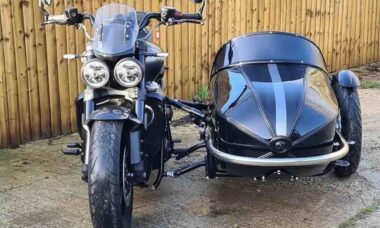 Watsonian apresenta kit de sidecar para a Triumph Rocket 3