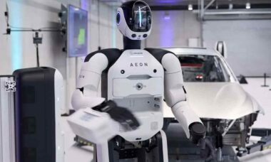 BMW inicia testes para implantação de robôs humanoides em suas fábricas