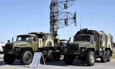 Rússia é forçada a mover sistemas de radar da fronteira com a Finlândia após ataques ucranianos