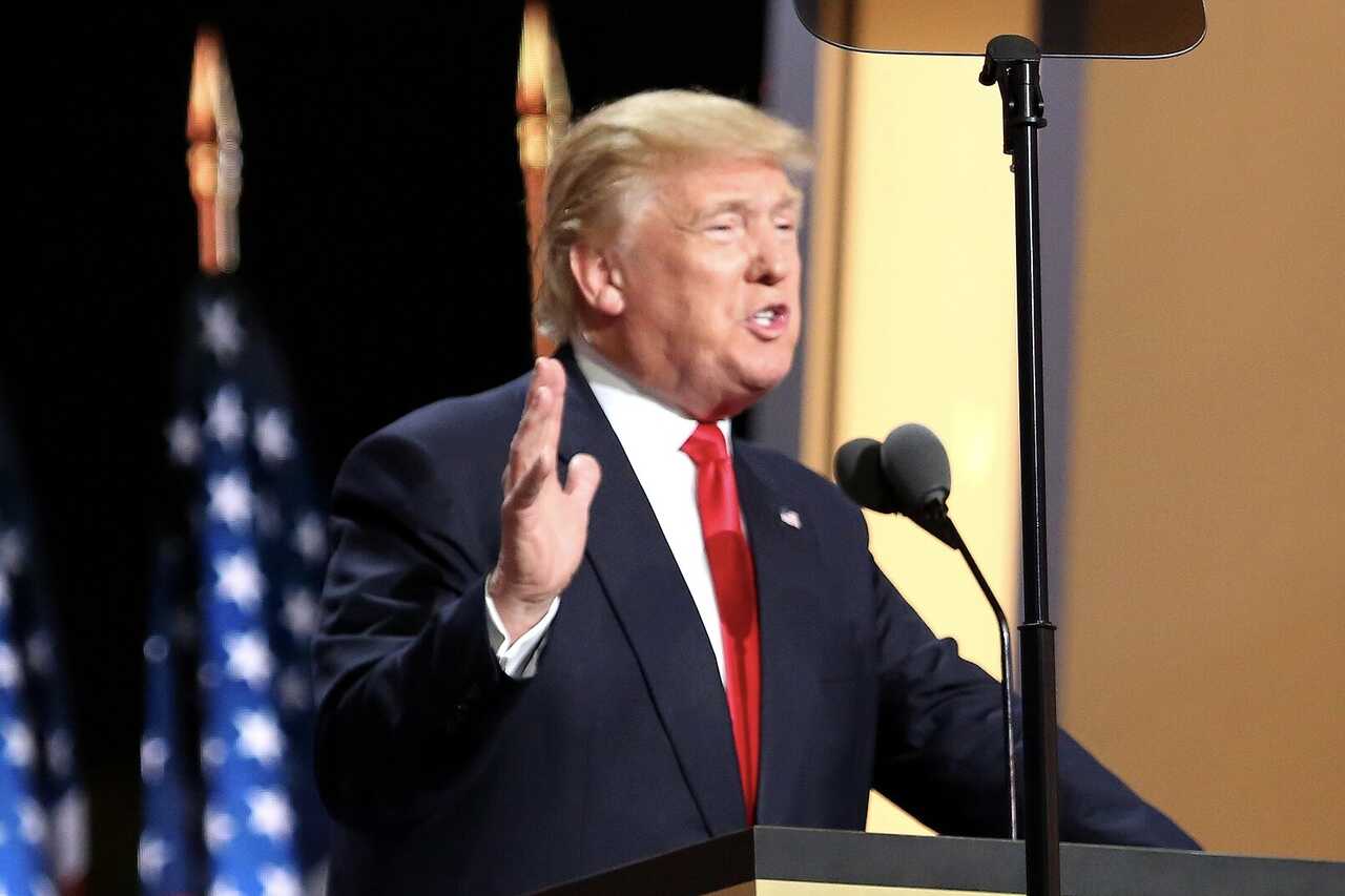 Trump říká, že růst cen ropy je „velmi malá cena“ za mír