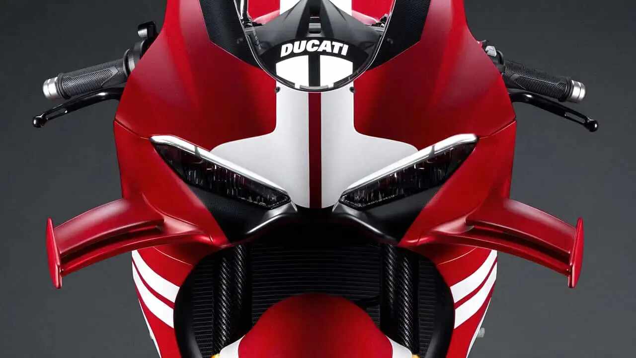Ducati celebra 100° aniversário com Superleggera V4 Centenario