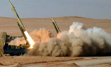 Míssil iraniano Fateh-110. Foto ilustrativa: Wikimedia