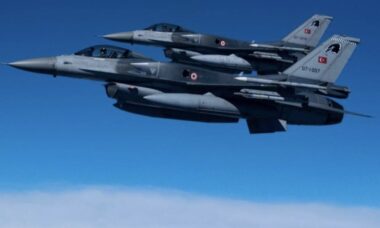 Turquia implanta sistemas de defesa aérea e seis caças F-16 para proteger o Chipre do Norte