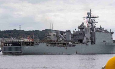 USS Ashland lidera exercício dos EUA com reparos de guerra nas Filipinas