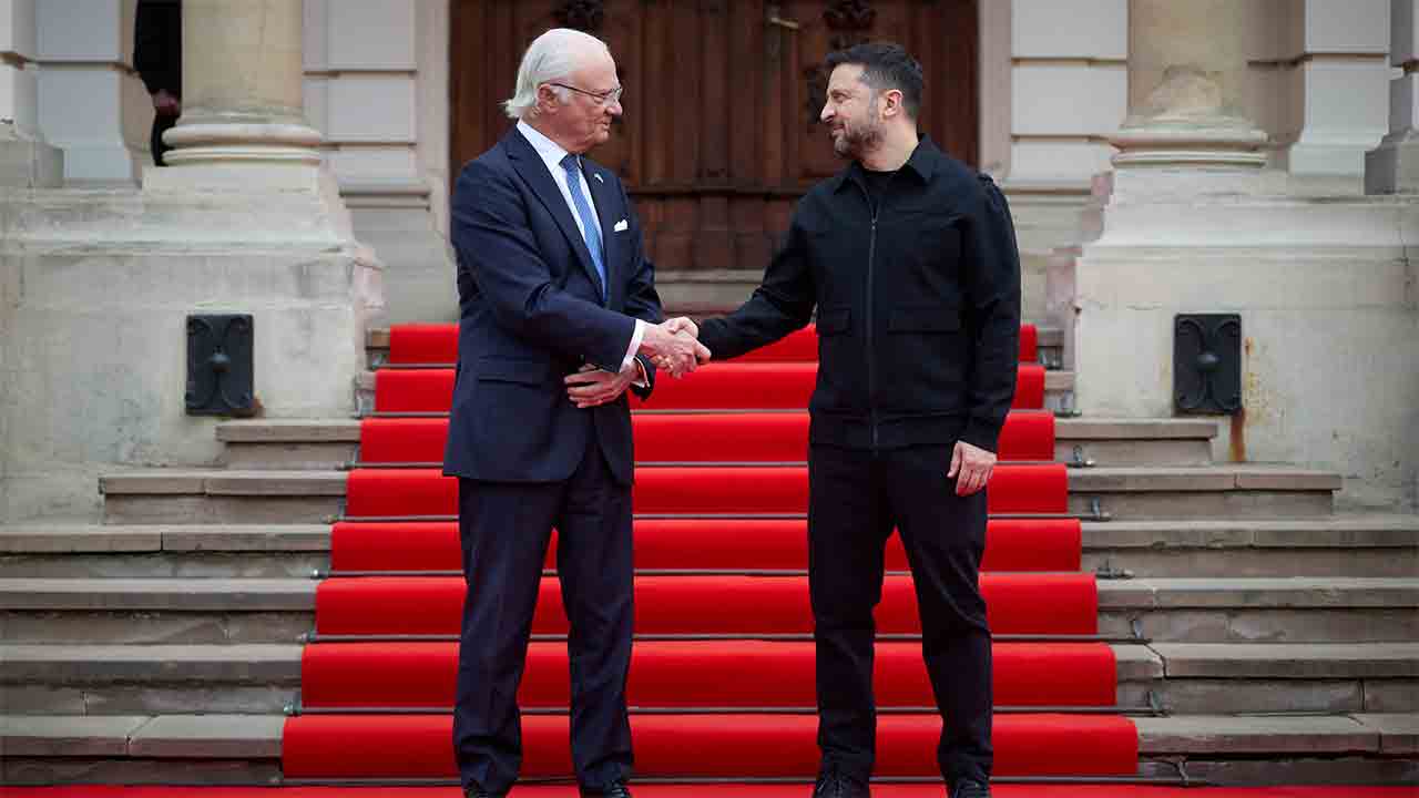 X @ZelenskyyUa