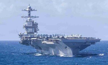 Porta-aviões USS Gerald R. Ford deixa Europa e segue em missão no Mediterrâneo