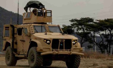 EUA criam laboratório para agilizar integração e testes no JLTV em larga escala
