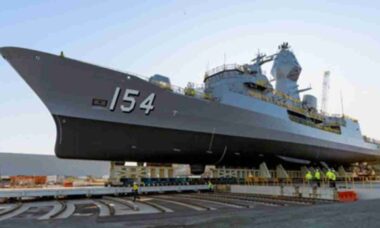 Austrália fecha contrato de US$ 163 milhões para modernizar fragatas Anzac