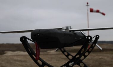 Reino Unido encomenda interceptores de drones Skyhammer