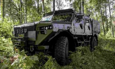 Veículos blindados finlandeses Sisu GTP 4×4 são avisados nas Forças de Operações Especiais da Ucrânia